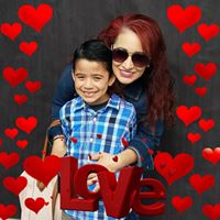 Mayra Reyes's profile image