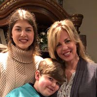 Amy Sciarabba Martin's profile image