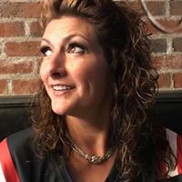 Christina Lynn's profile image