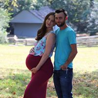 Loryn Burns's profile image