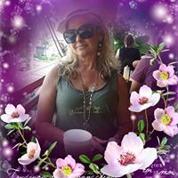 Elizabeth Quinn's profile image