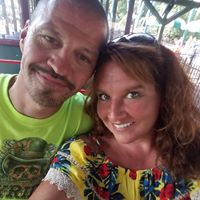 Shari Handshoe's profile image