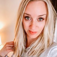 Sarah Hopkins Lowe's profile image