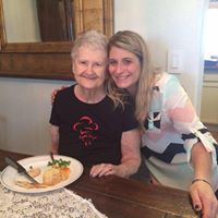 Shanon Shaw's profile image