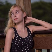 Julia Barnes's profile image