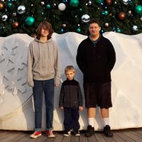 Melanie Zuke Neuhauser's profile image