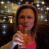 Angela Hagley Kuzmeskus's profile image