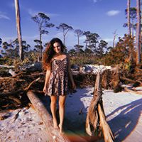 Claire Zarynoff's profile image