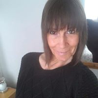 Dee Renee's profile image