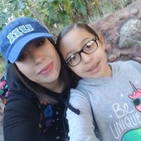 Rosie Saldaña-Flores's profile image
