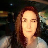 Linda Henry's profile image