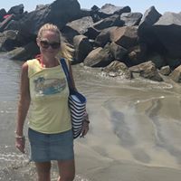 Courtneyeysser Hoehl's profile image