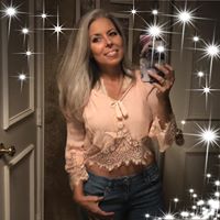 Crystal Haller's profile image