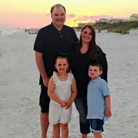 Ashlee Weiss's profile image