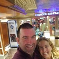 Lauren West's profile image