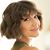 Lindsey Naves's profile image