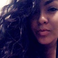 Natalie Flores's profile image