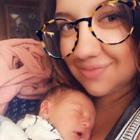 Nikki Desroches's profile image