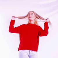 Ashley Thompson's profile image