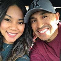 Alicia Flores's profile image