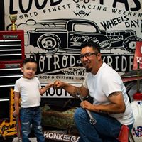 Carlos Santana's profile image