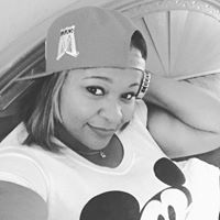 Romona Barr's profile image