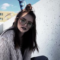 Avery Woods's profile image