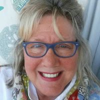 Liz Hooker's profile image