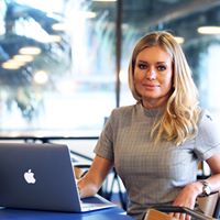 Vika Barsukova's profile image