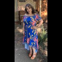 Laura Perez's profile image