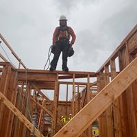 Cris Nava's profile image