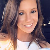 Sydney Slaby's profile image