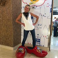 Lucia van Toor's profile image