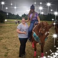 Hayley Saxon's profile image