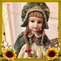 Nicole Deschenes's profile image