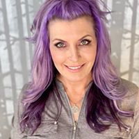 Kat Voyles's profile image