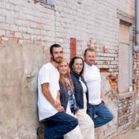 MelissaandByron Luster's profile image